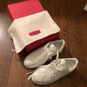 VALENTINO SNEAKERS SIZE 38 1/2